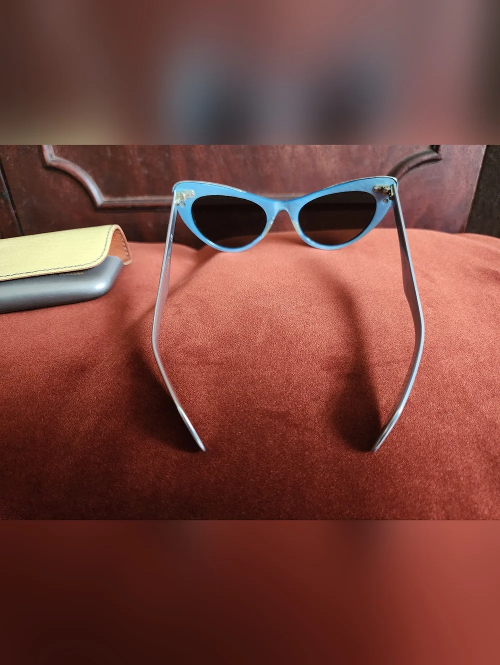 Ultra Rare Girls Vintage American Optical Cosmetan Cat Eye Sunglasses With Case